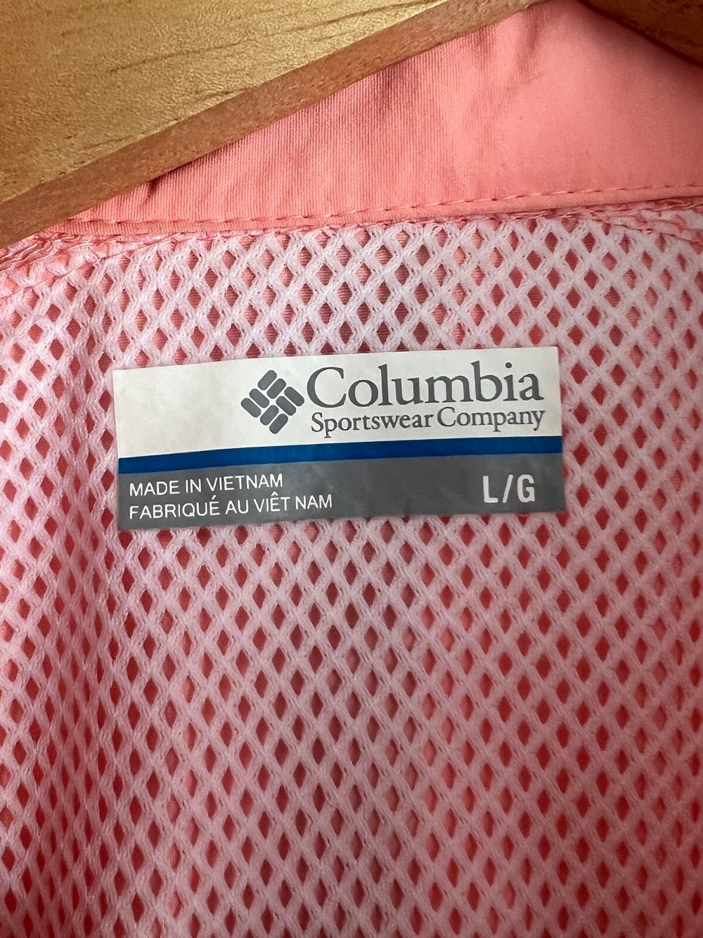 Columbia Fishing Shirt - Picture 3 of 3